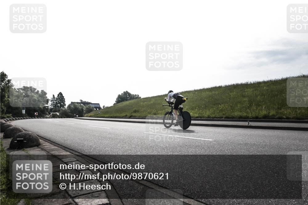 21.06.2026 - 29. Vierlanden-Triathlon H.Heesch http://msf.ph/oto/9870621 21.06.2026 09:14:12 Radfahren  meine-sportfotos.de