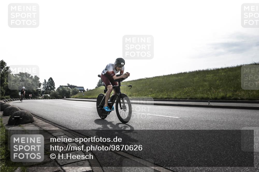 21.06.2026 - 29. Vierlanden-Triathlon H.Heesch http://msf.ph/oto/9870626 21.06.2026 09:14:20 Radfahren 30, 60, 210 meine-sportfotos.de