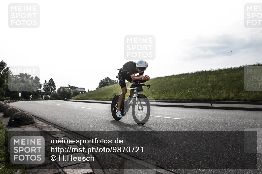 21.06.2026 - 29. Vierlanden-Triathlon H.Heesch http://msf.ph/oto/9870721 21.06.2026 09:16:17 Radfahren 61, 212 meine-sportfotos.de