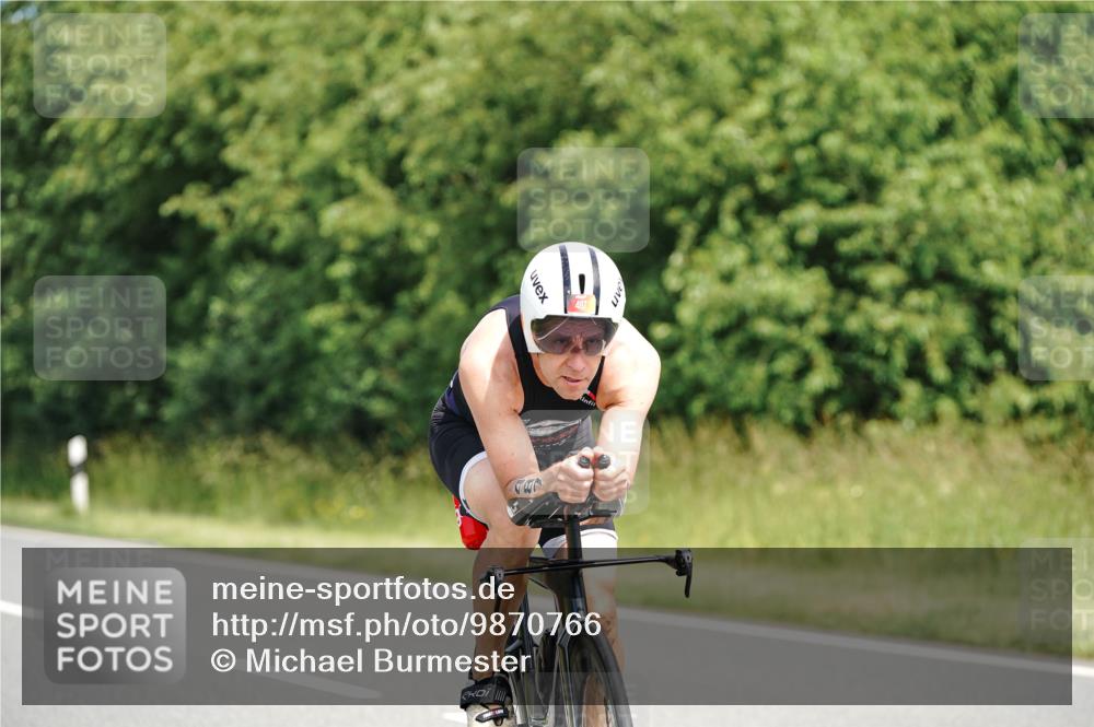 21.06.2026 - Viking Triathlon Michael Burmester http://msf.ph/oto/9870766 21.06.2026 12:36:07 Radfahren 22, 22, 37, 106, 354, 363, 427, 449, 458, 539, 637, 667 meine-sportfotos.de