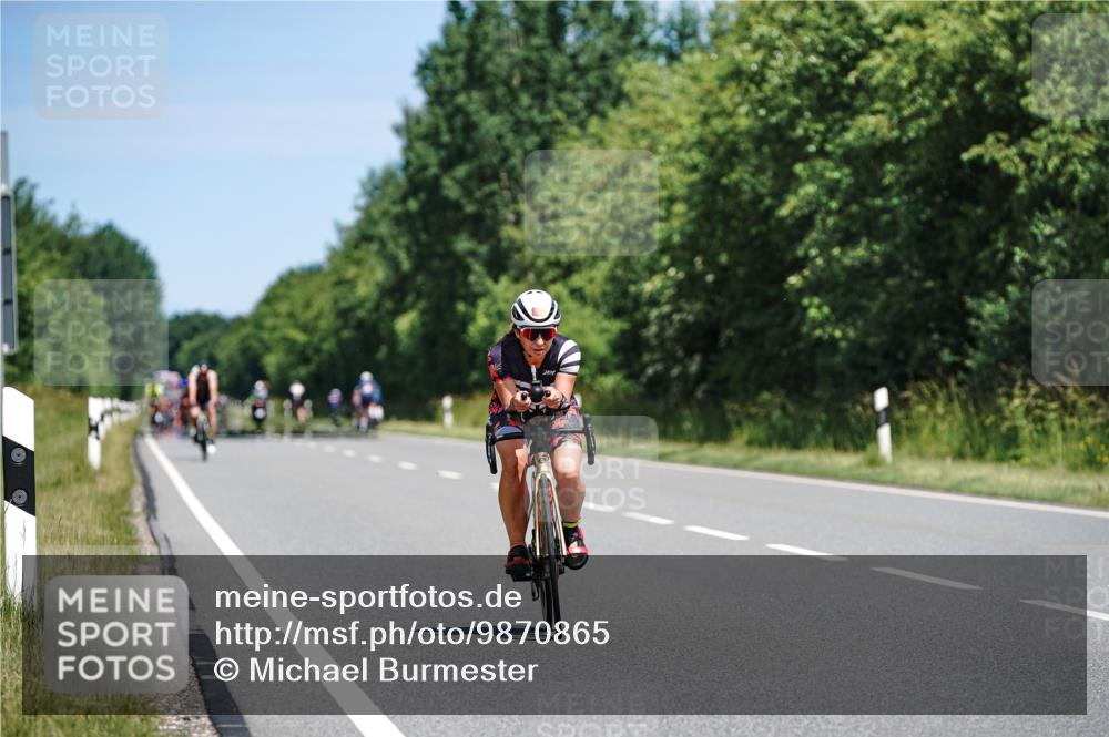 21.06.2026 - Viking Triathlon Michael Burmester http://msf.ph/oto/9870865 21.06.2026 12:37:14 Radfahren 60, 77, 141, 300, 409, 448, 519, 519 meine-sportfotos.de