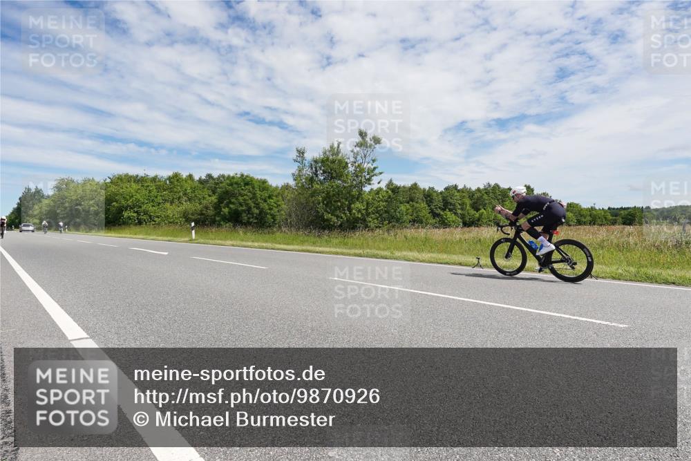 21.06.2026 - Viking Triathlon Michael Burmester http://msf.ph/oto/9870926 21.06.2026 12:14:48 Radfahren 2, 19, 160, 167, 182, 417, 492, 616, 667 meine-sportfotos.de