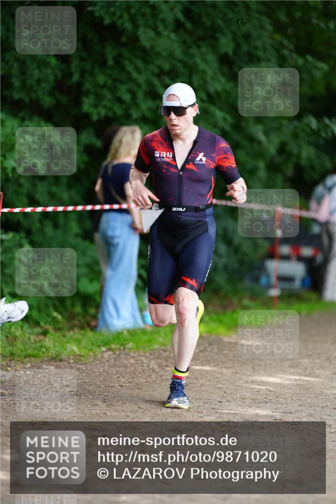 21.06.2026 - 29. Vierlanden-Triathlon LAZAROV Photography http://msf.ph/oto/9871020 21.06.2026 14:00:02 Laufen 2 meine-sportfotos.de