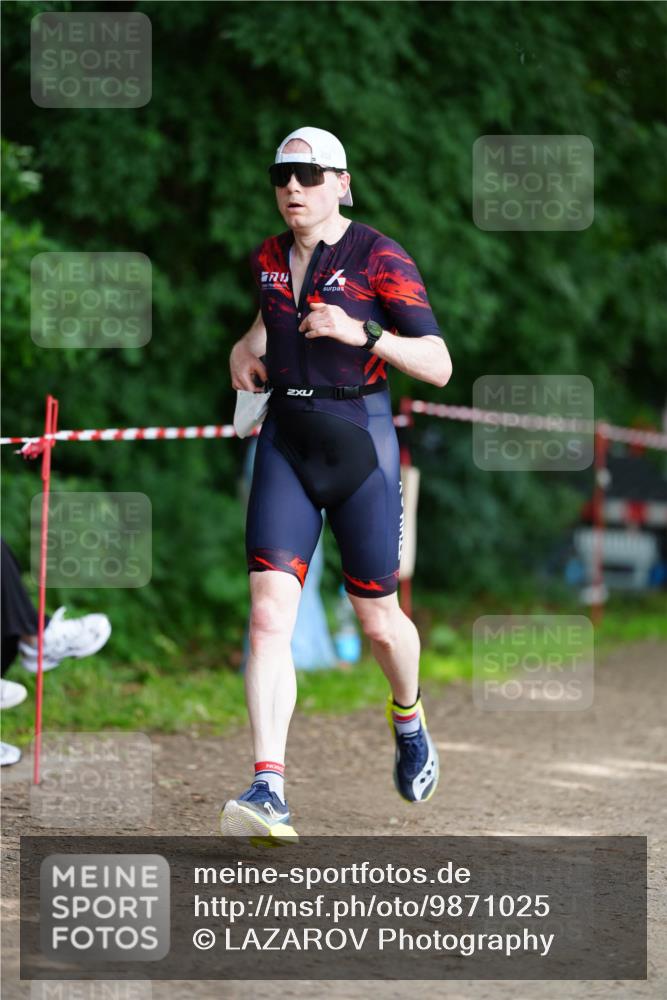 21.06.2026 - 29. Vierlanden-Triathlon LAZAROV Photography http://msf.ph/oto/9871025 21.06.2026 14:00:02 Laufen 2 meine-sportfotos.de