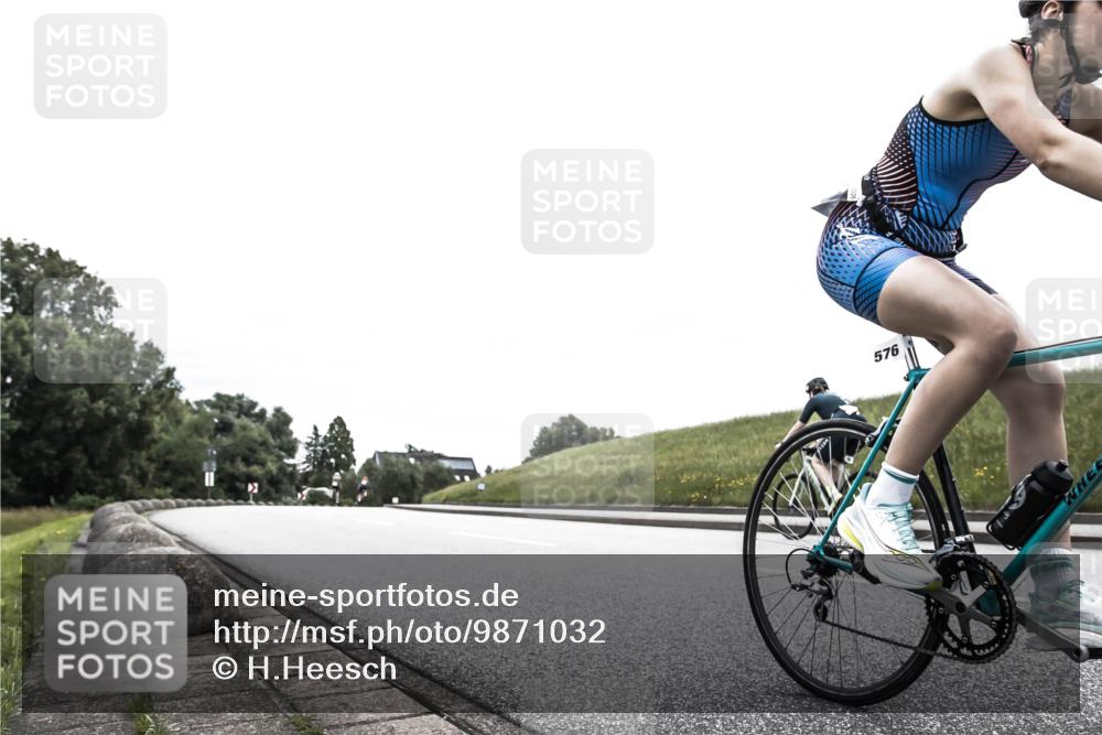 21.06.2026 - 29. Vierlanden-Triathlon H.Heesch http://msf.ph/oto/9871032 21.06.2026 10:33:46 Radfahren 576 meine-sportfotos.de