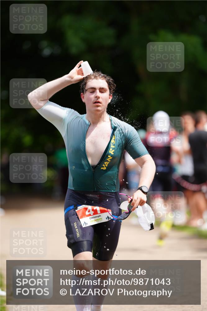 21.06.2026 - 29. Vierlanden-Triathlon LAZAROV Photography http://msf.ph/oto/9871043 21.06.2026 14:00:08 Laufen 0, 41 meine-sportfotos.de
