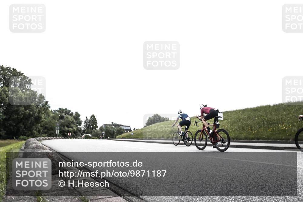 21.06.2026 - 29. Vierlanden-Triathlon H.Heesch http://msf.ph/oto/9871187 21.06.2026 10:35:07 Radfahren 47, 187, 525 meine-sportfotos.de