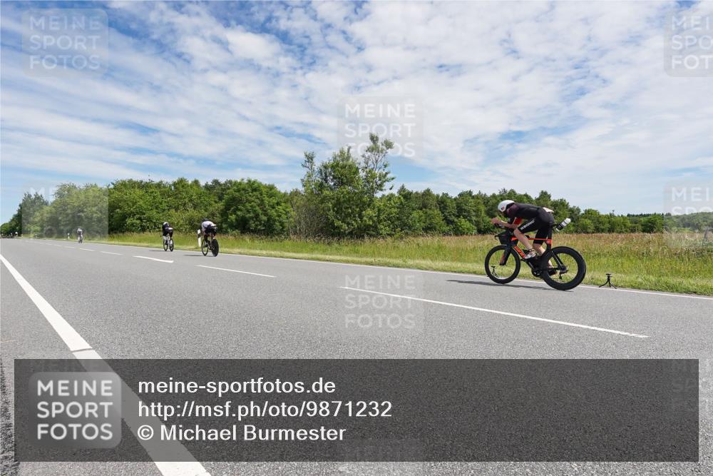 21.06.2026 - Viking Triathlon Michael Burmester http://msf.ph/oto/9871232 21.06.2026 12:17:29 Radfahren 328, 332, 415, 504, 543, 618 meine-sportfotos.de