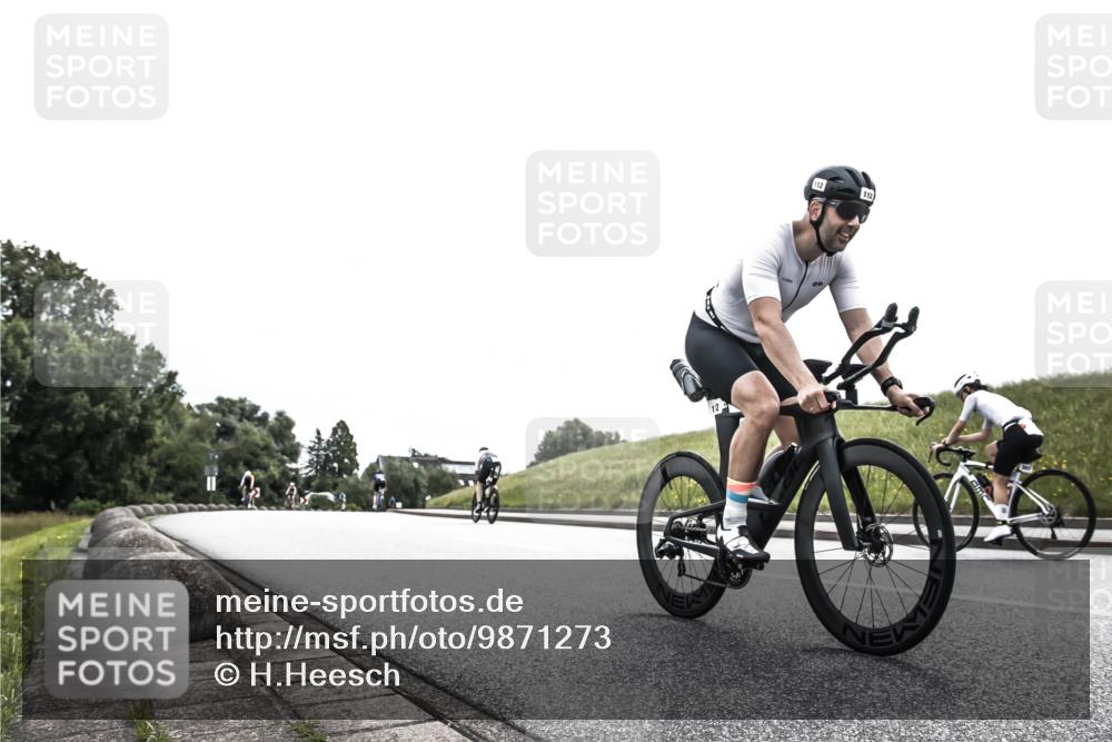 21.06.2026 - 29. Vierlanden-Triathlon H.Heesch http://msf.ph/oto/9871273 21.06.2026 10:35:25 Radfahren 112 meine-sportfotos.de