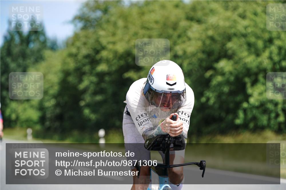 21.06.2026 - Viking Triathlon Michael Burmester http://msf.ph/oto/9871306 21.06.2026 12:39:53 Radfahren 47, 174, 231, 242, 272, 325, 328, 512, 524, 543 meine-sportfotos.de