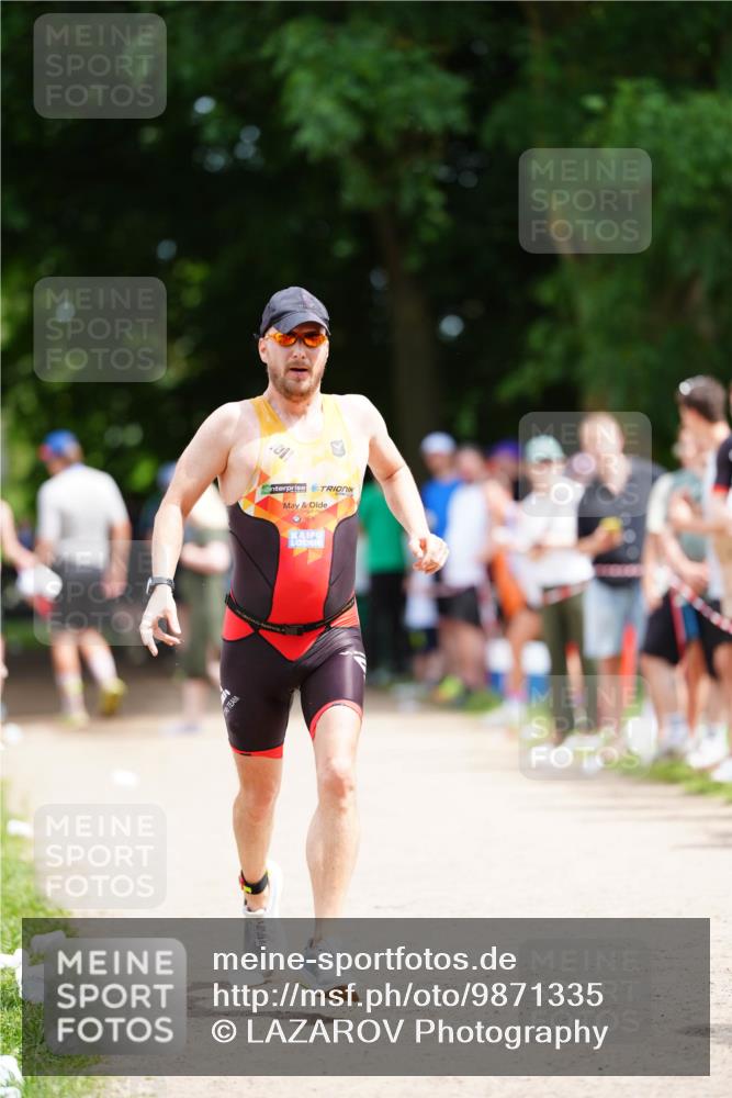 21.06.2026 - 29. Vierlanden-Triathlon LAZAROV Photography http://msf.ph/oto/9871335 21.06.2026 14:02:59 Laufen  meine-sportfotos.de