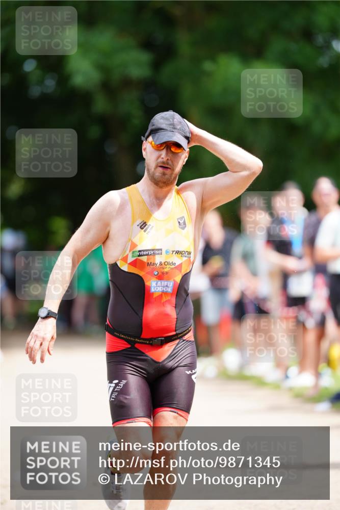 21.06.2026 - 29. Vierlanden-Triathlon LAZAROV Photography http://msf.ph/oto/9871345 21.06.2026 14:03:00 Laufen  meine-sportfotos.de
