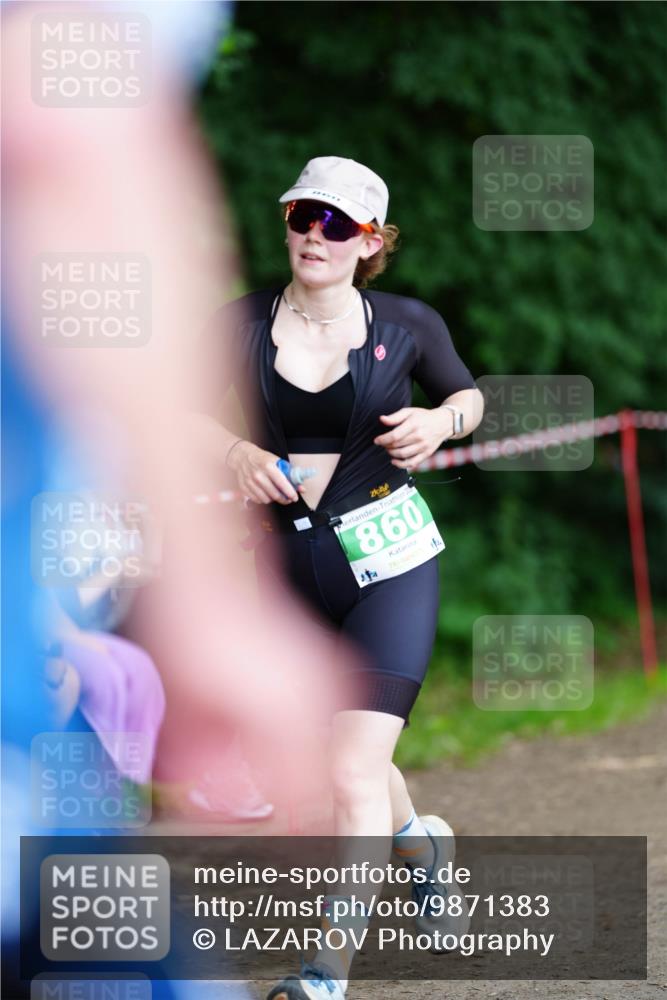 21.06.2026 - 29. Vierlanden-Triathlon LAZAROV Photography http://msf.ph/oto/9871383 21.06.2026 14:03:21 Laufen 860 meine-sportfotos.de