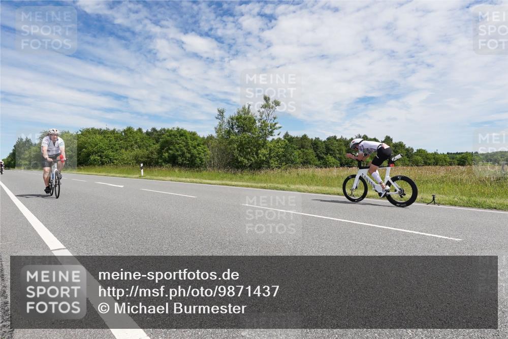 21.06.2026 - Viking Triathlon Michael Burmester http://msf.ph/oto/9871437 21.06.2026 12:19:11 Radfahren 39, 171, 325, 452, 516, 517, 648, 656, 662 meine-sportfotos.de