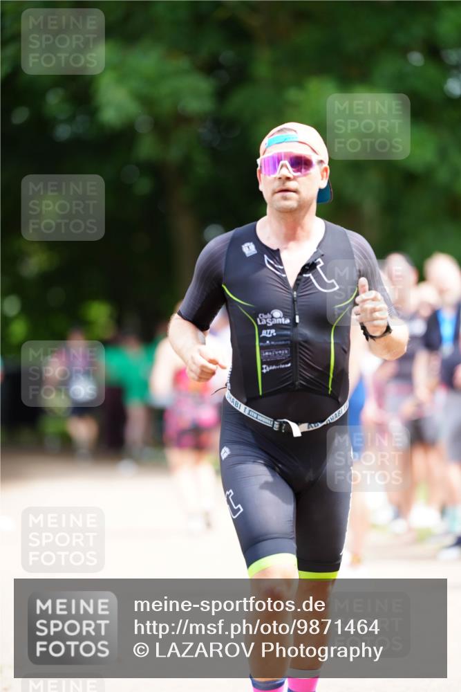 21.06.2026 - 29. Vierlanden-Triathlon LAZAROV Photography http://msf.ph/oto/9871464 21.06.2026 14:03:48 Laufen  meine-sportfotos.de