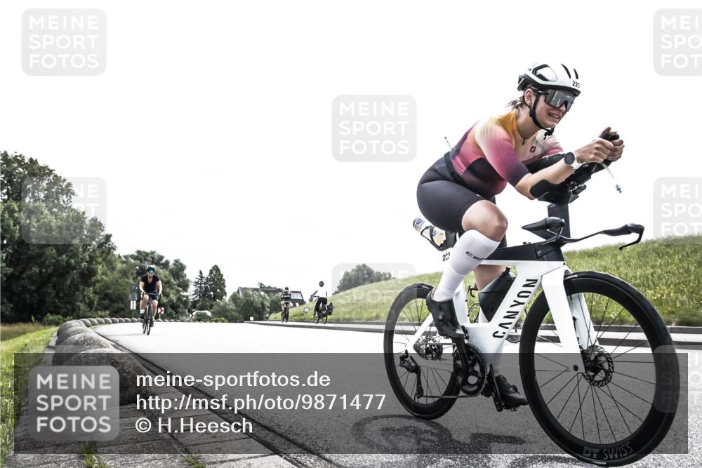 21.06.2026 - 29. Vierlanden-Triathlon H.Heesch http://msf.ph/oto/9871477 21.06.2026 10:36:18 Radfahren 223, 349, 504 meine-sportfotos.de