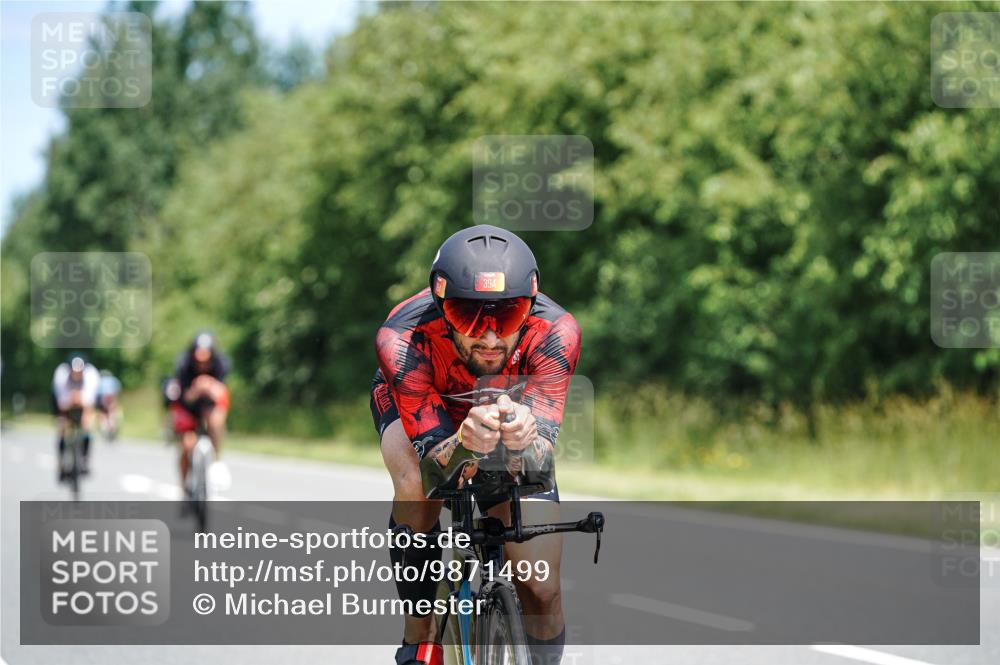 21.06.2026 - Viking Triathlon Michael Burmester http://msf.ph/oto/9871499 21.06.2026 12:40:31 Radfahren 143, 213, 334, 345, 385, 394, 433, 515, 536 meine-sportfotos.de