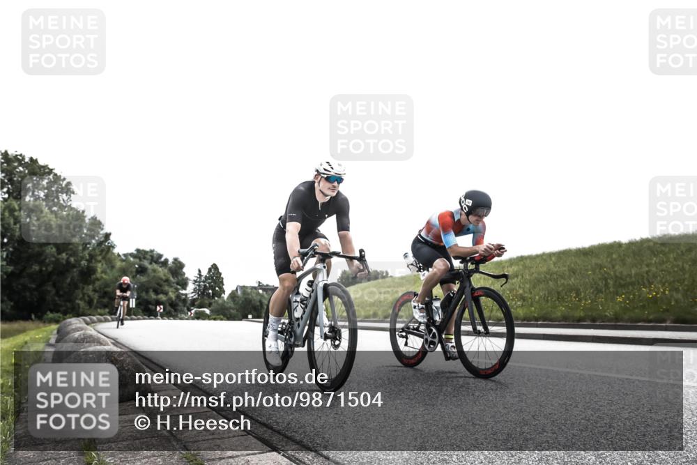 21.06.2026 - 29. Vierlanden-Triathlon H.Heesch http://msf.ph/oto/9871504 21.06.2026 10:36:49 Radfahren 55, 128, 197, 292 meine-sportfotos.de