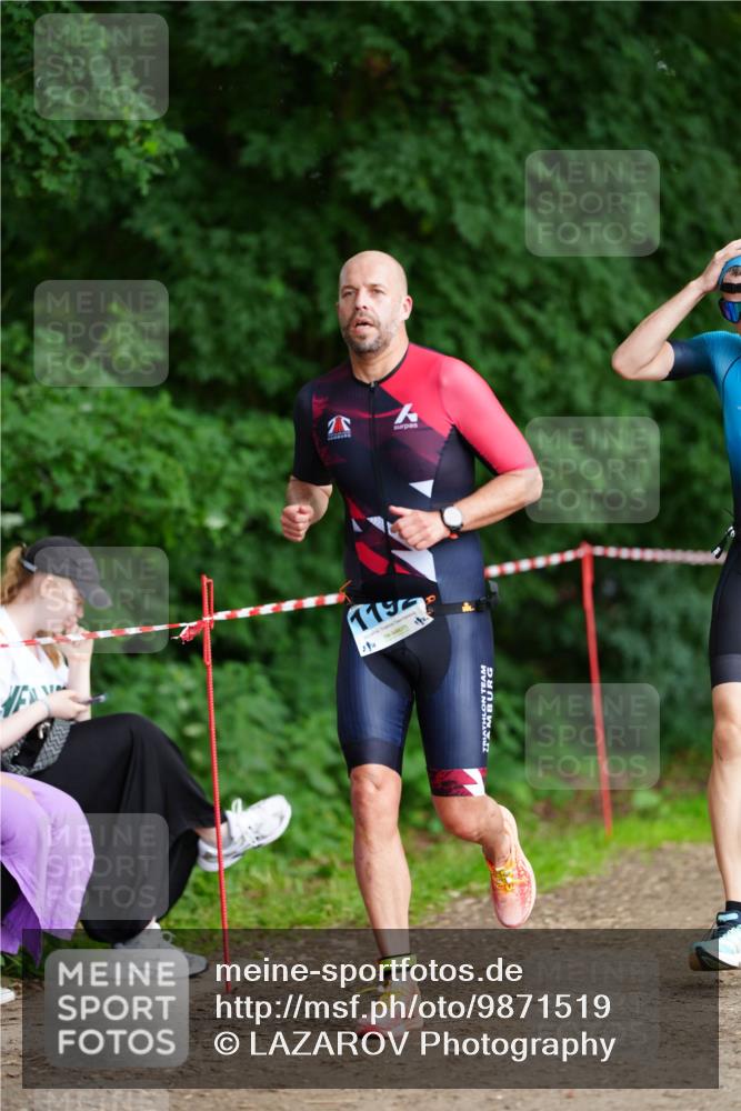 21.06.2026 - 29. Vierlanden-Triathlon LAZAROV Photography http://msf.ph/oto/9871519 21.06.2026 14:04:13 Laufen  meine-sportfotos.de