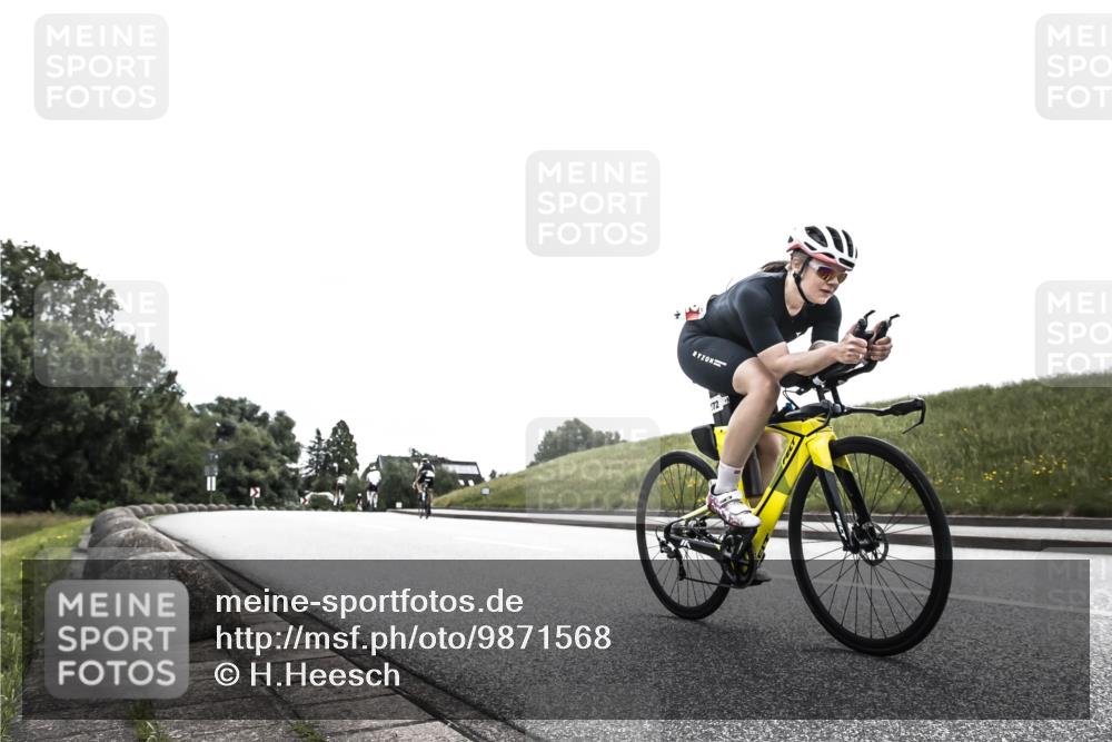 21.06.2026 - 29. Vierlanden-Triathlon H.Heesch http://msf.ph/oto/9871568 21.06.2026 10:37:26 Radfahren 216, 272, 379 meine-sportfotos.de