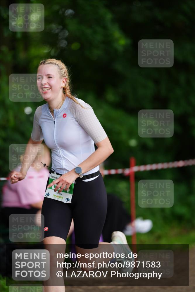 21.06.2026 - 29. Vierlanden-Triathlon LAZAROV Photography http://msf.ph/oto/9871583 21.06.2026 14:04:48 Laufen 14 meine-sportfotos.de