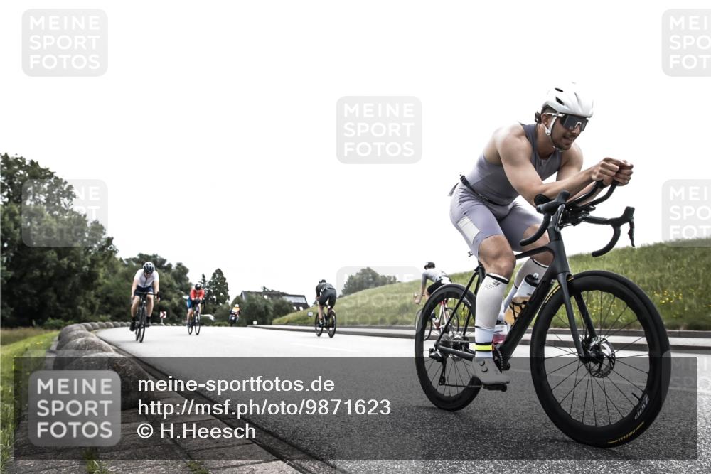 21.06.2026 - 29. Vierlanden-Triathlon H.Heesch http://msf.ph/oto/9871623 21.06.2026 10:37:50 Radfahren 20, 35, 67, 233, 336, 429 meine-sportfotos.de