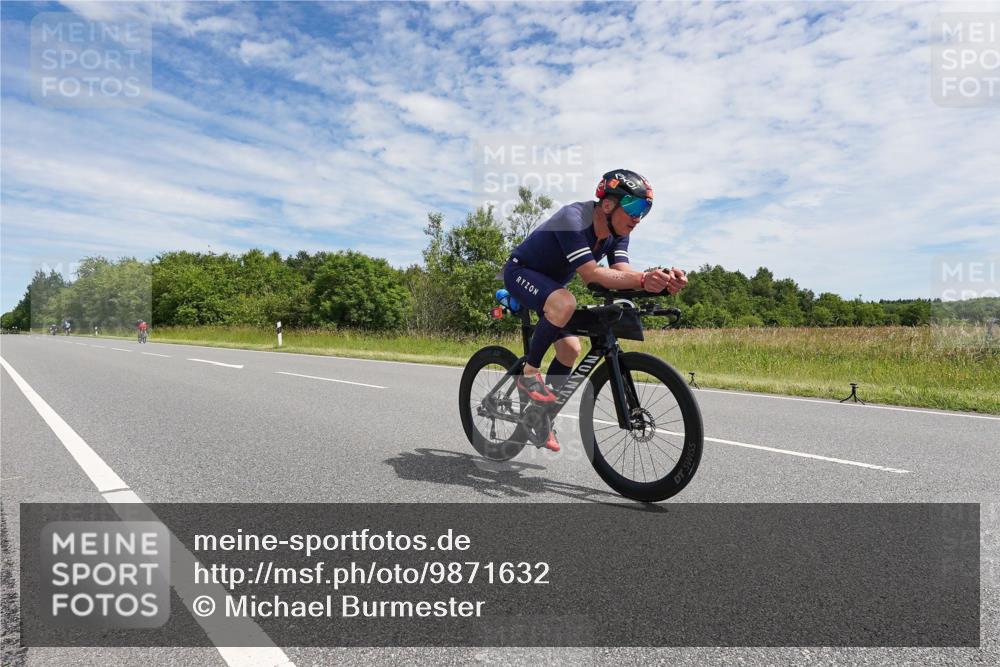 21.06.2026 - Viking Triathlon Michael Burmester http://msf.ph/oto/9871632 21.06.2026 12:21:20 Radfahren 147, 161, 183, 214, 275 meine-sportfotos.de