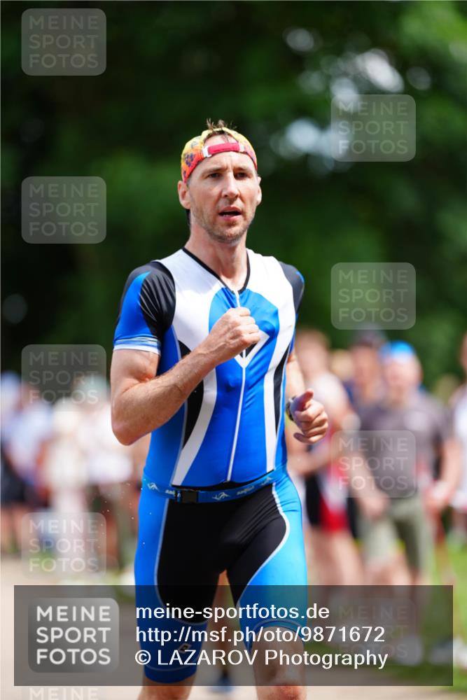 21.06.2026 - 29. Vierlanden-Triathlon LAZAROV Photography http://msf.ph/oto/9871672 21.06.2026 14:05:29 Laufen  meine-sportfotos.de
