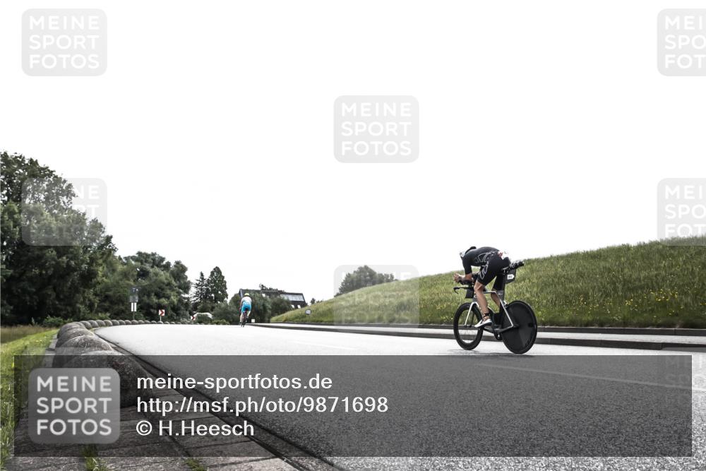 21.06.2026 - 29. Vierlanden-Triathlon H.Heesch http://msf.ph/oto/9871698 21.06.2026 10:38:35 Radfahren 139, 160 meine-sportfotos.de