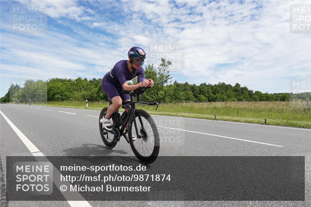 21.06.2026 - Viking Triathlon Michael Burmester http://msf.ph/oto/9871874 21.06.2026 12:23:14 Radfahren 258, 407, 470, 602 meine-sportfotos.de