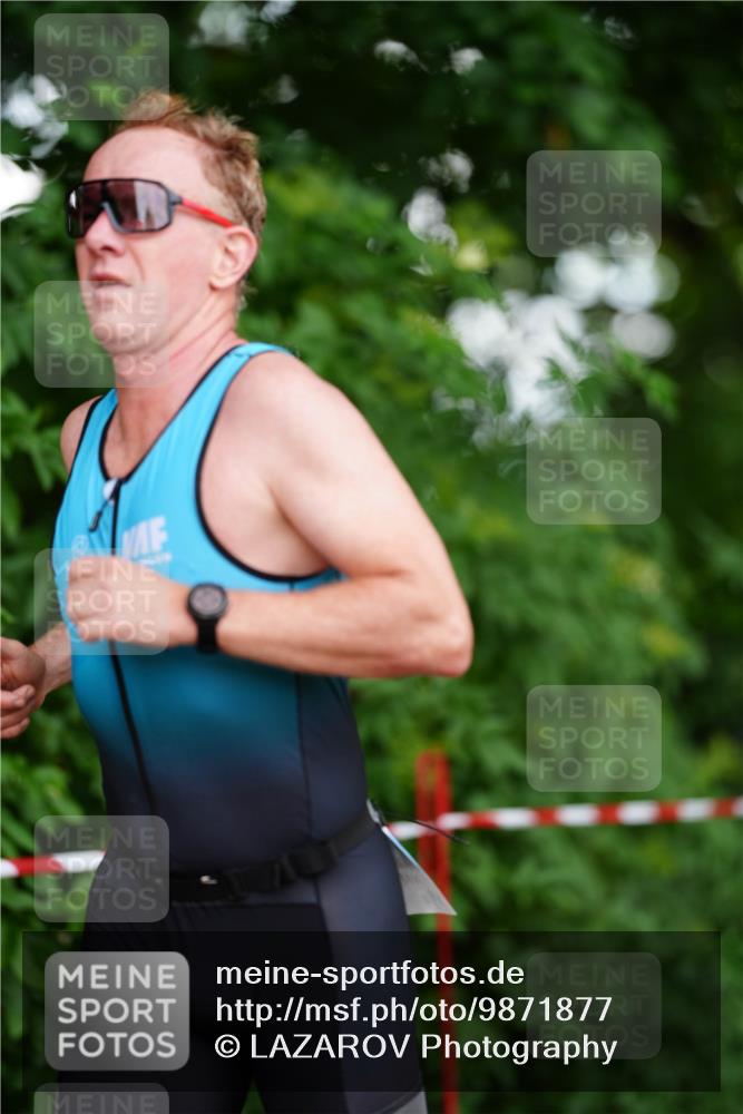 21.06.2026 - 29. Vierlanden-Triathlon LAZAROV Photography http://msf.ph/oto/9871877 21.06.2026 14:06:50 Laufen  meine-sportfotos.de