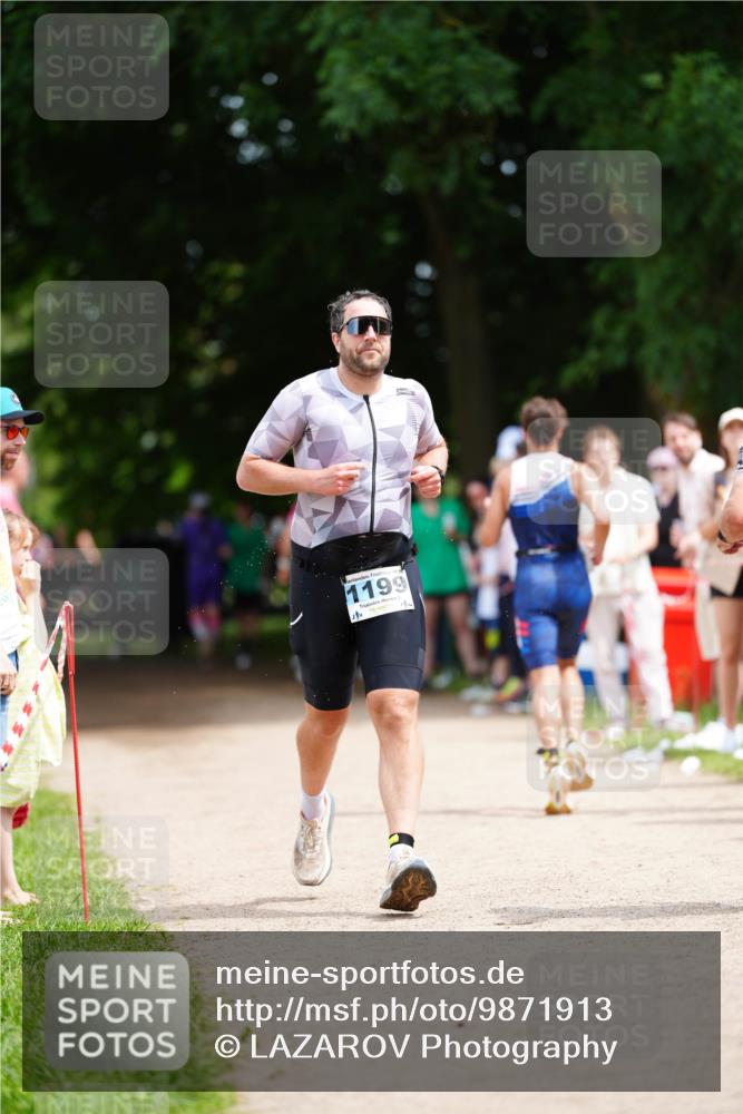 21.06.2026 - 29. Vierlanden-Triathlon LAZAROV Photography http://msf.ph/oto/9871913 21.06.2026 14:07:10 Laufen 1199, 2 meine-sportfotos.de