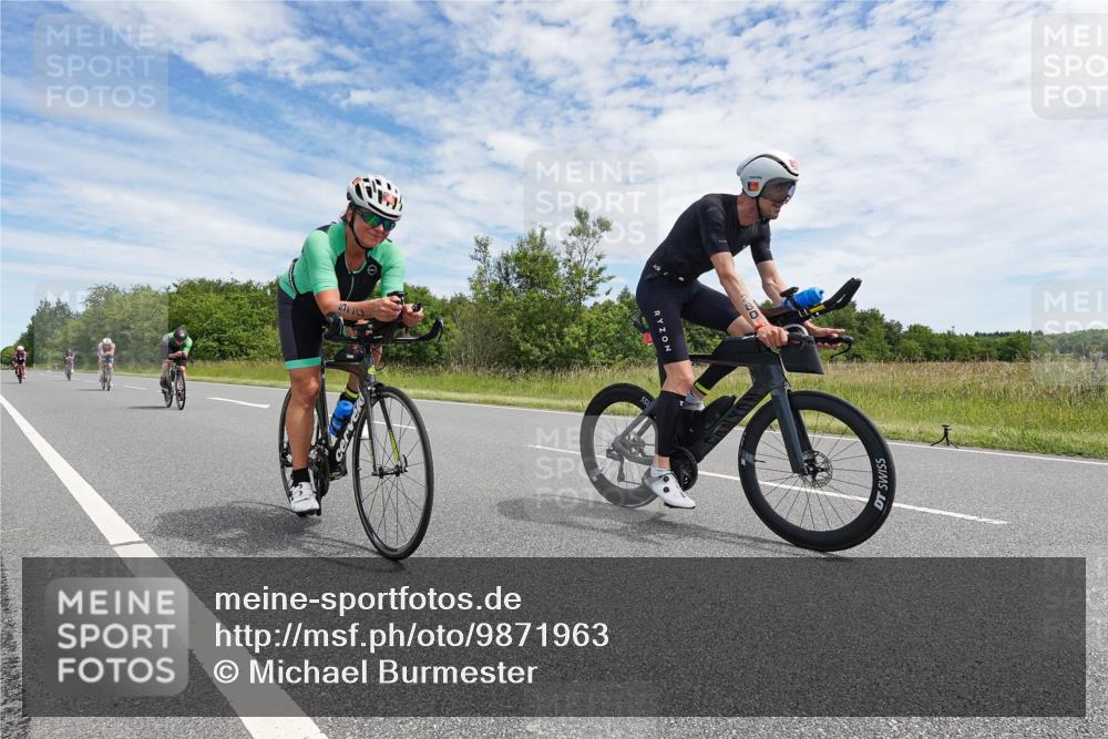 21.06.2026 - Viking Triathlon Michael Burmester http://msf.ph/oto/9871963 21.06.2026 12:23:53 Radfahren 8, 46, 62, 65, 119, 222, 256, 280, 353, 357, 368, 527, 530, 563, 569, 605 meine-sportfotos.de