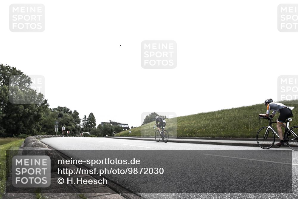 21.06.2026 - 29. Vierlanden-Triathlon H.Heesch http://msf.ph/oto/9872030 21.06.2026 10:43:24 Radfahren 96, 187, 447 meine-sportfotos.de