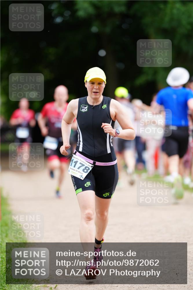 21.06.2026 - 29. Vierlanden-Triathlon LAZAROV Photography http://msf.ph/oto/9872062 21.06.2026 14:08:39 Laufen 20261, 1178 meine-sportfotos.de