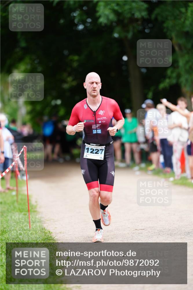 21.06.2026 - 29. Vierlanden-Triathlon LAZAROV Photography http://msf.ph/oto/9872092 21.06.2026 14:08:44 Laufen 202, 1227 meine-sportfotos.de