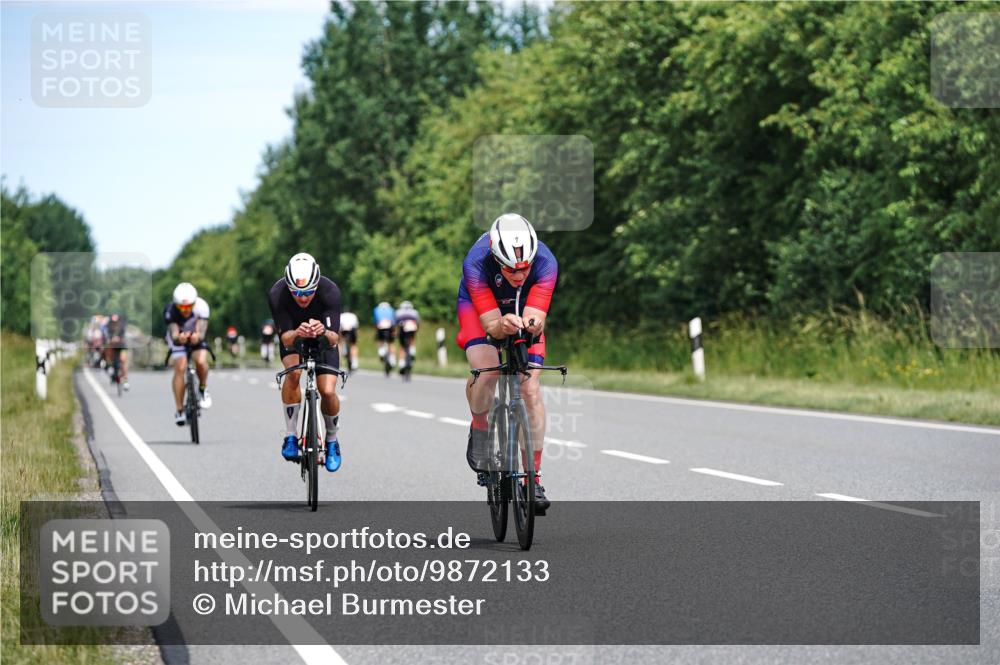 21.06.2026 - Viking Triathlon Michael Burmester http://msf.ph/oto/9872133 21.06.2026 12:43:35 Radfahren 30, 41, 51, 86, 202, 223, 225, 234, 258, 279, 343, 374, 388, 429, 509, 563, 602, 605, 645, 668, 670 meine-sportfotos.de