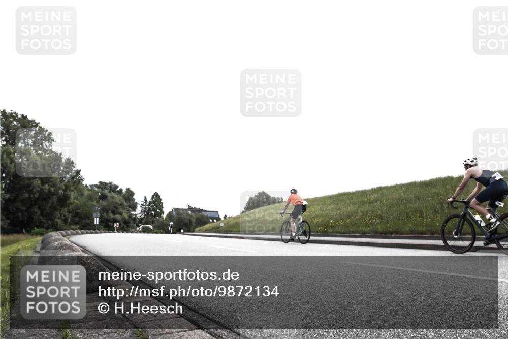 21.06.2026 - 29. Vierlanden-Triathlon H.Heesch http://msf.ph/oto/9872134 21.06.2026 10:44:13 Radfahren 50, 135, 245 meine-sportfotos.de