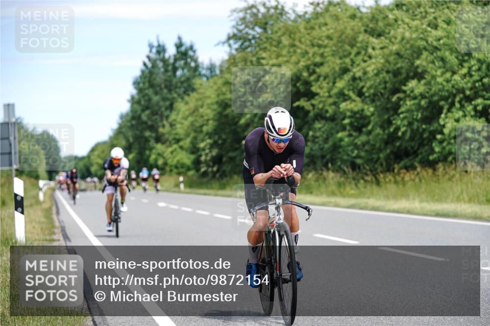 21.06.2026 - Viking Triathlon Michael Burmester http://msf.ph/oto/9872154 21.06.2026 12:43:36 Radfahren 30, 41, 51, 86, 202, 225, 234, 258, 279, 343, 374, 388, 429, 508, 509, 563, 602, 605, 645, 668, 670 meine-sportfotos.de