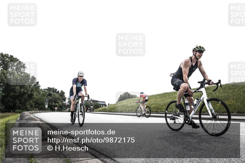 21.06.2026 - 29. Vierlanden-Triathlon H.Heesch http://msf.ph/oto/9872175 21.06.2026 10:44:34 Radfahren 173, 227 meine-sportfotos.de