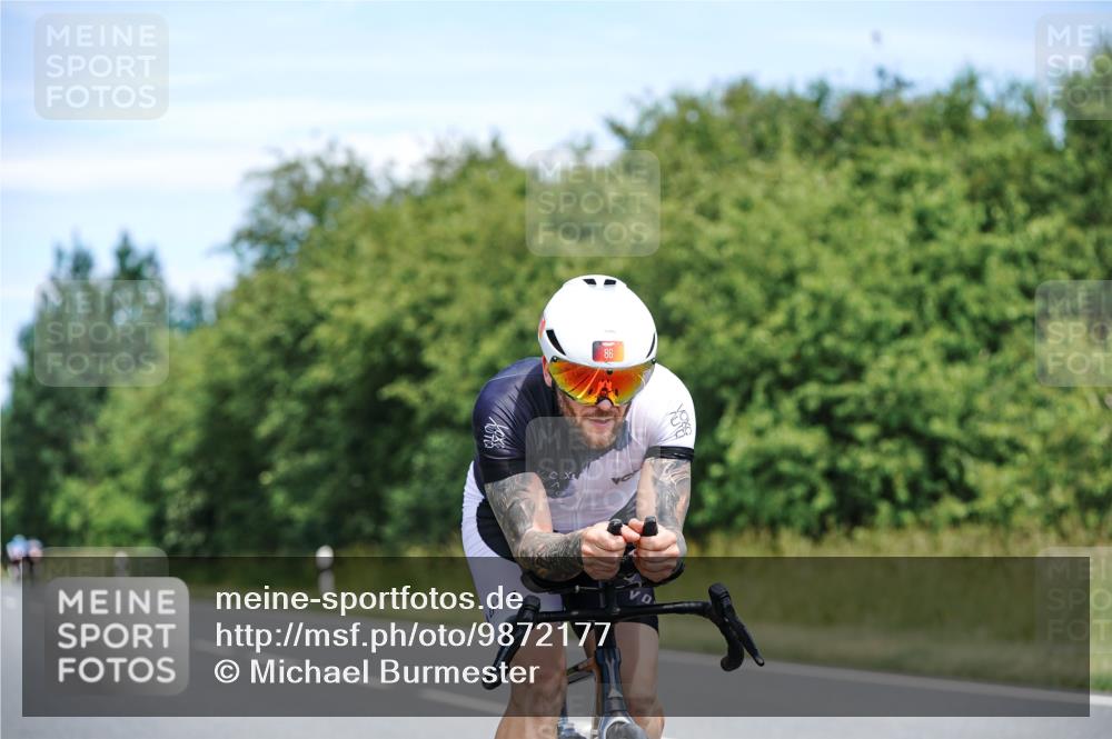 21.06.2026 - Viking Triathlon Michael Burmester http://msf.ph/oto/9872177 21.06.2026 12:43:38 Radfahren 30, 41, 51, 86, 202, 225, 234, 258, 279, 343, 374, 388, 429, 508, 509, 563, 605, 645, 668, 670 meine-sportfotos.de