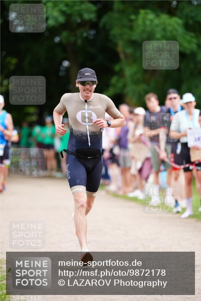 21.06.2026 - 29. Vierlanden-Triathlon LAZAROV Photography http://msf.ph/oto/9872178 21.06.2026 14:09:25 Laufen  meine-sportfotos.de