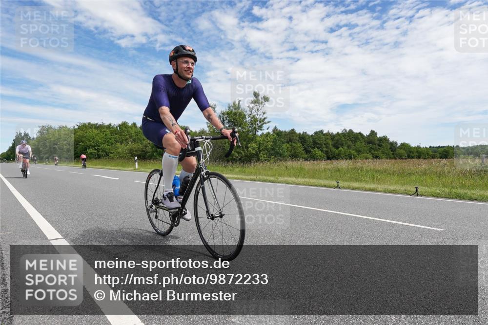 21.06.2026 - Viking Triathlon Michael Burmester http://msf.ph/oto/9872233 21.06.2026 12:26:06 Radfahren 139, 230, 267, 276, 510, 531, 635, 638 meine-sportfotos.de