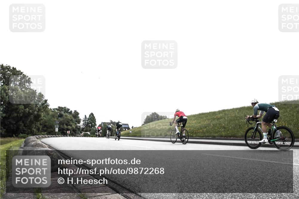 21.06.2026 - 29. Vierlanden-Triathlon H.Heesch http://msf.ph/oto/9872268 21.06.2026 10:44:54 Radfahren 34, 419 meine-sportfotos.de