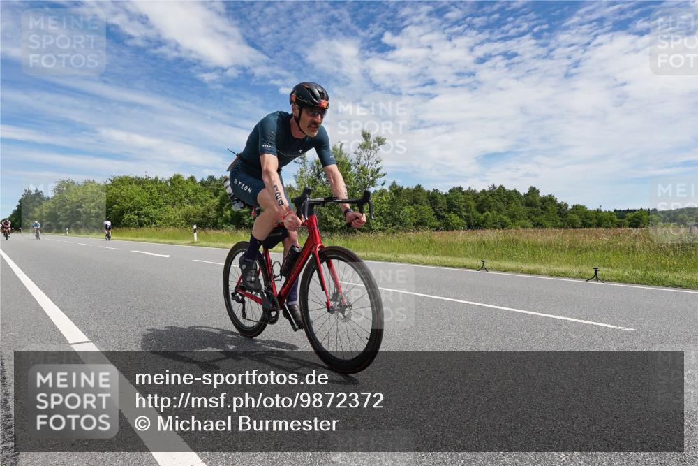 21.06.2026 - Viking Triathlon Michael Burmester http://msf.ph/oto/9872372 21.06.2026 12:27:58 Radfahren 63, 124, 155, 162, 257, 260, 269, 390, 545 meine-sportfotos.de