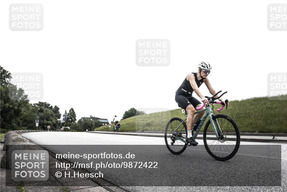 21.06.2026 - 29. Vierlanden-Triathlon H.Heesch http://msf.ph/oto/9872422 21.06.2026 12:14:08 Radfahren 651, 741, 890 meine-sportfotos.de