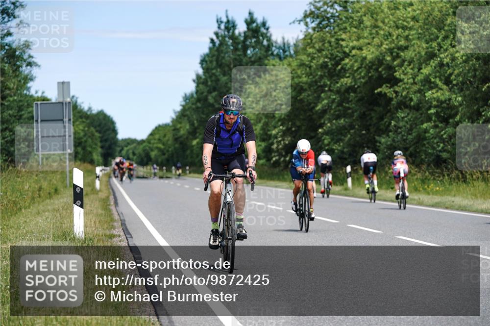 21.06.2026 - Viking Triathlon Michael Burmester http://msf.ph/oto/9872425 21.06.2026 12:44:28 Radfahren 59, 102, 161, 207, 341, 347, 353, 395, 456, 534, 564, 623 meine-sportfotos.de