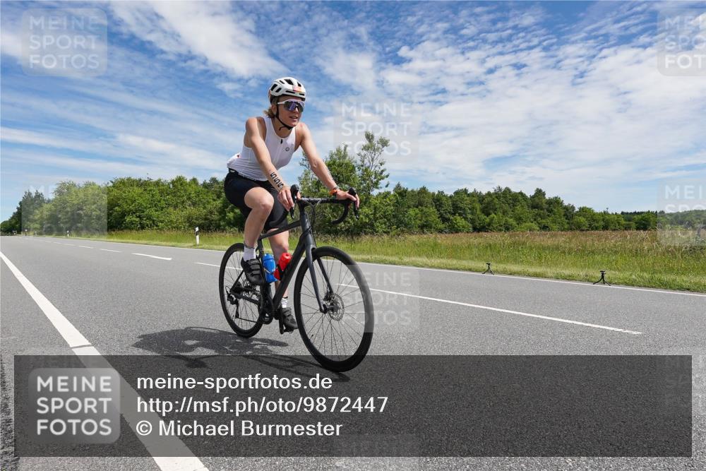 21.06.2026 - Viking Triathlon Michael Burmester http://msf.ph/oto/9872447 21.06.2026 12:29:14 Radfahren 87, 95, 154, 317, 356, 410, 459, 464, 542, 552, 555, 655, 661 meine-sportfotos.de