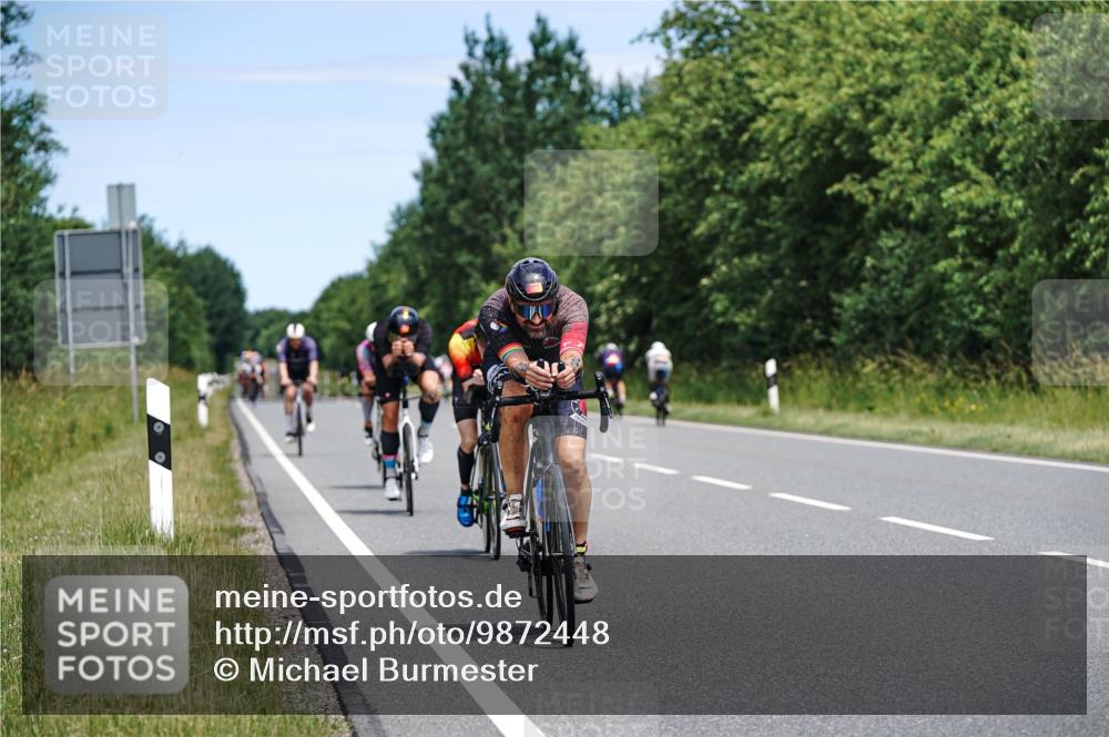 21.06.2026 - Viking Triathlon Michael Burmester http://msf.ph/oto/9872448 21.06.2026 12:44:38 Radfahren 53, 59, 102, 177, 264, 341, 358, 395, 456, 534, 623 meine-sportfotos.de