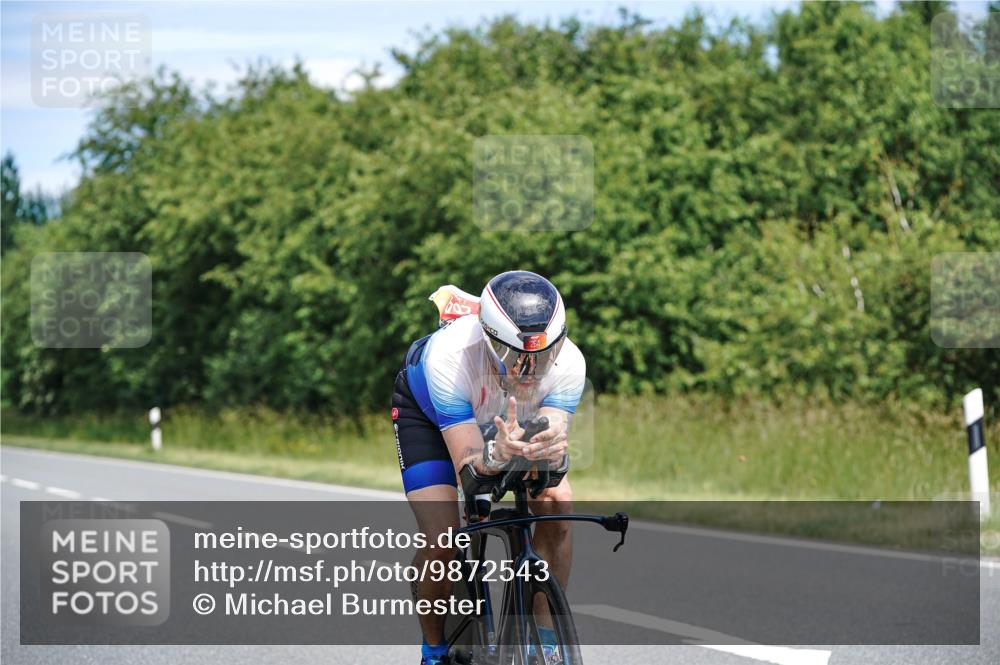 21.06.2026 - Viking Triathlon Michael Burmester http://msf.ph/oto/9872543 21.06.2026 12:44:54 Radfahren 53, 94, 164, 177, 177, 219, 239, 253, 264, 313, 358, 494, 615 meine-sportfotos.de
